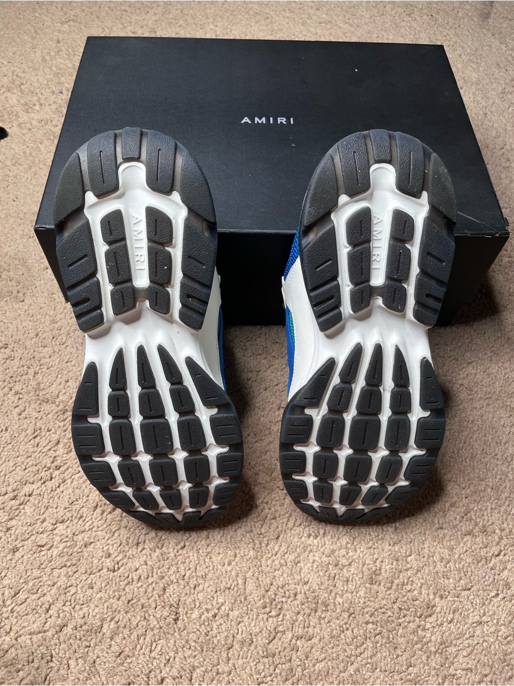AMIRI Bone Runner Sneaker - Picture 3 of 9